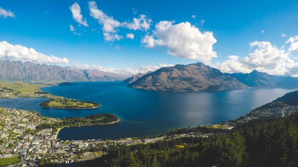 New Zealand: A Natural Wonderland